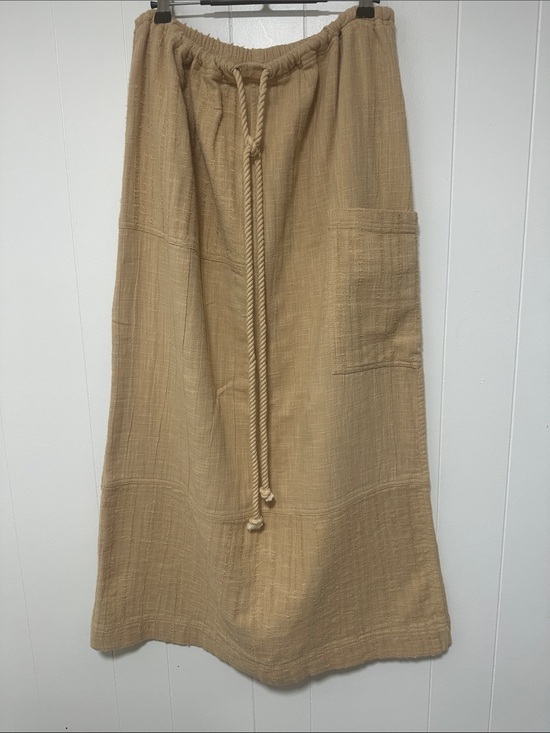 Free People Dresses & Skirts - Free people draw string skirt.